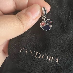 Pandora New Zealand Charm